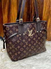 LV TOTES