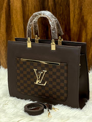LV TOTES