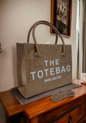 THE TOTE BAG