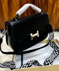 Sports crossbody
