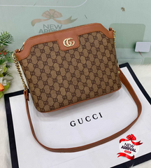 Luna crossbody