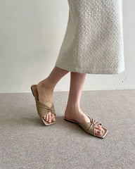 Zara jutt Flats