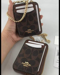 Coach Zip card signature