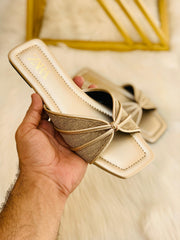 Zara jutt Flats
