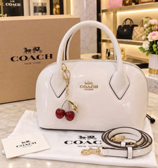 Mila Classic Handbag