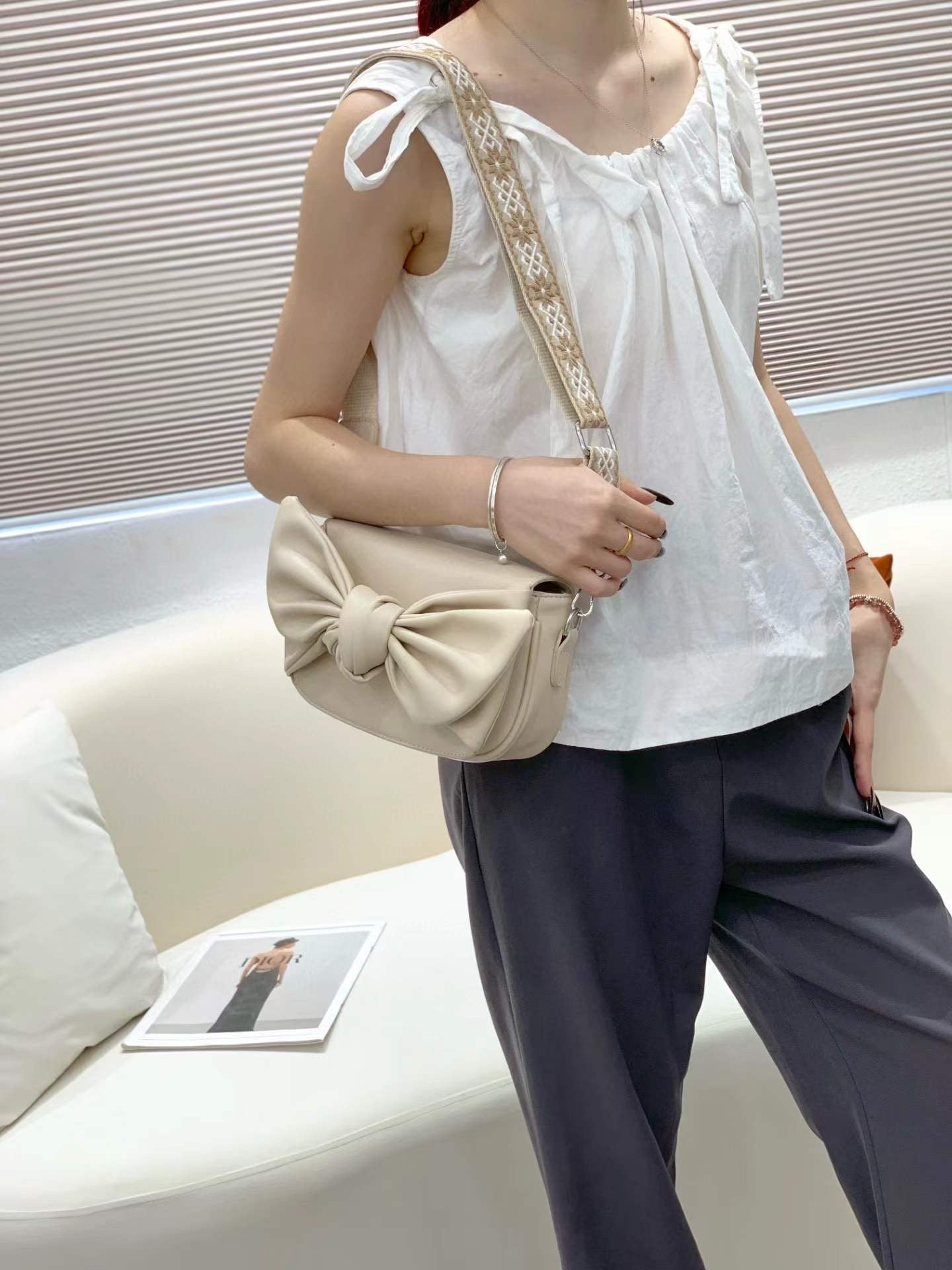 Bow bliss Crossbody bag