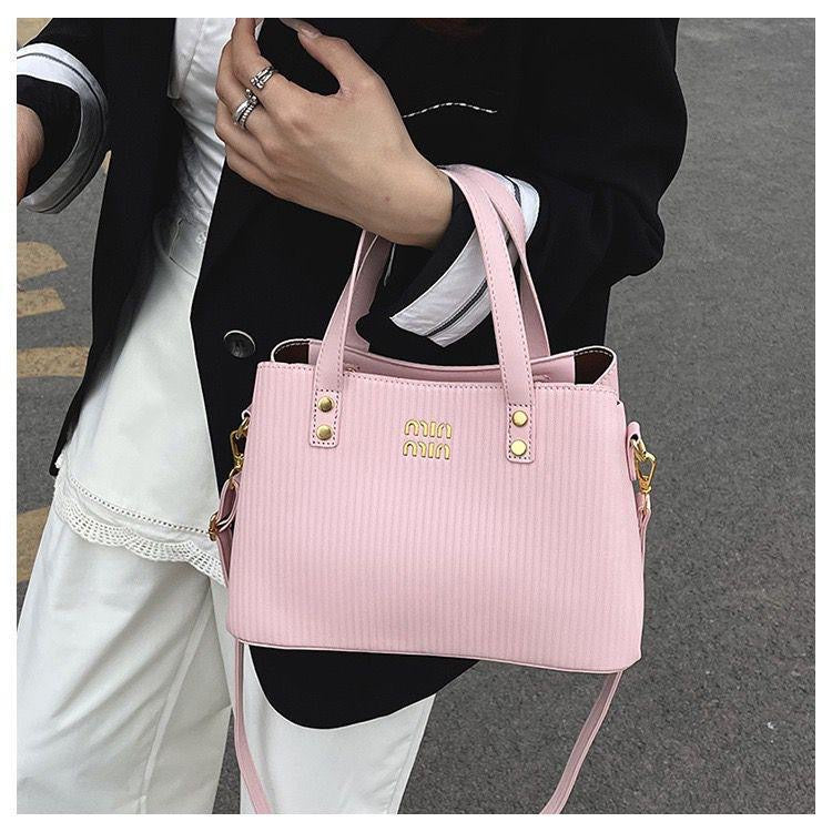 Min min Handbags for girls
