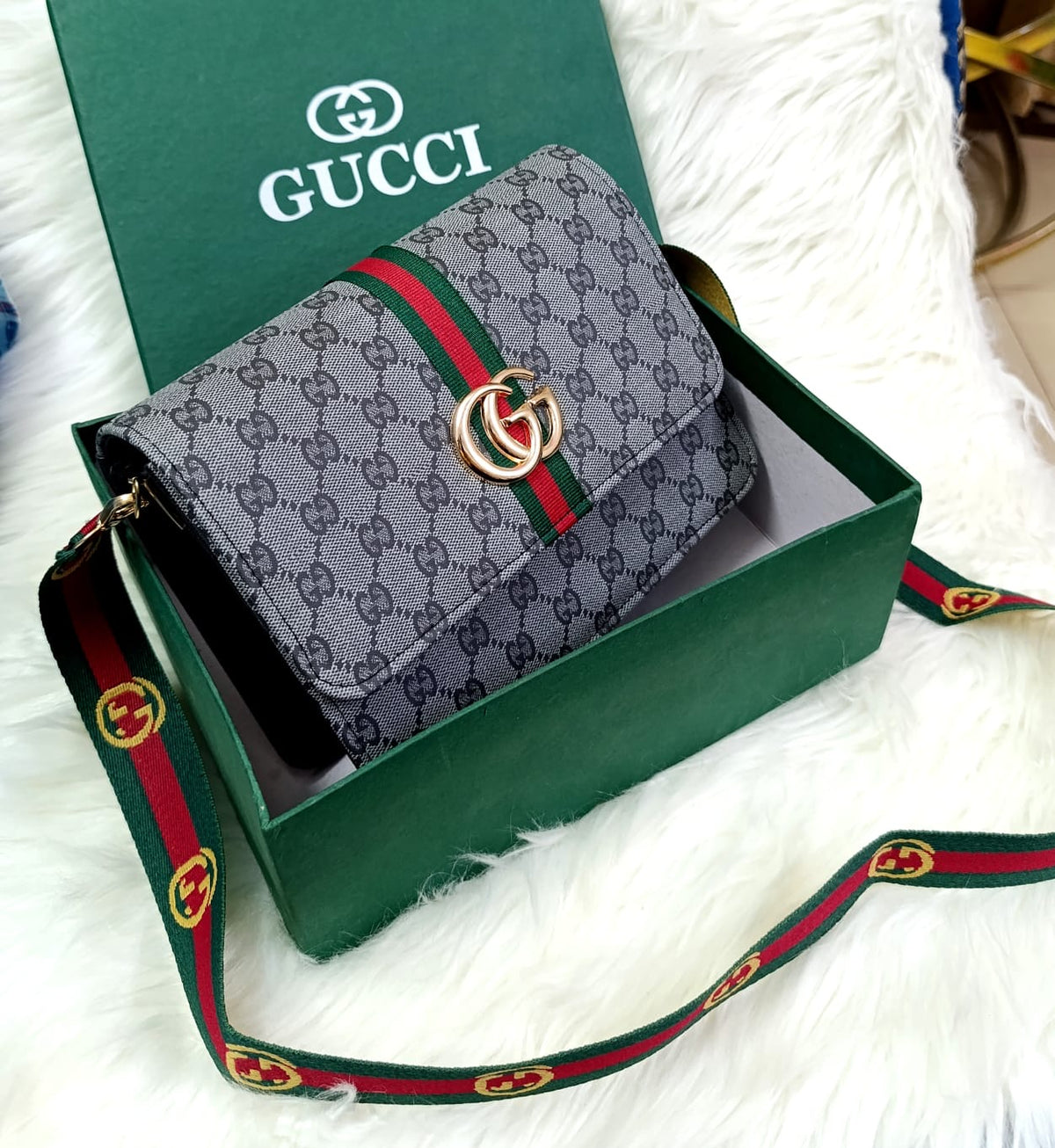 Luxurycrossbody