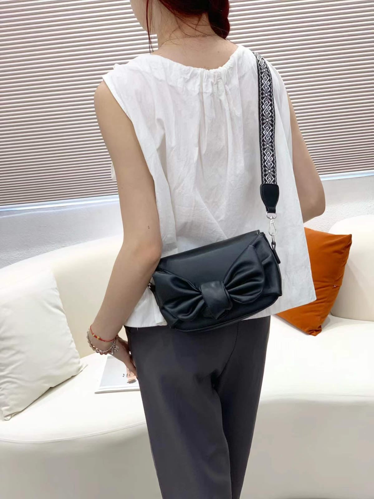 Bow bliss Crossbody bag