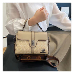 Aurika Crossbody