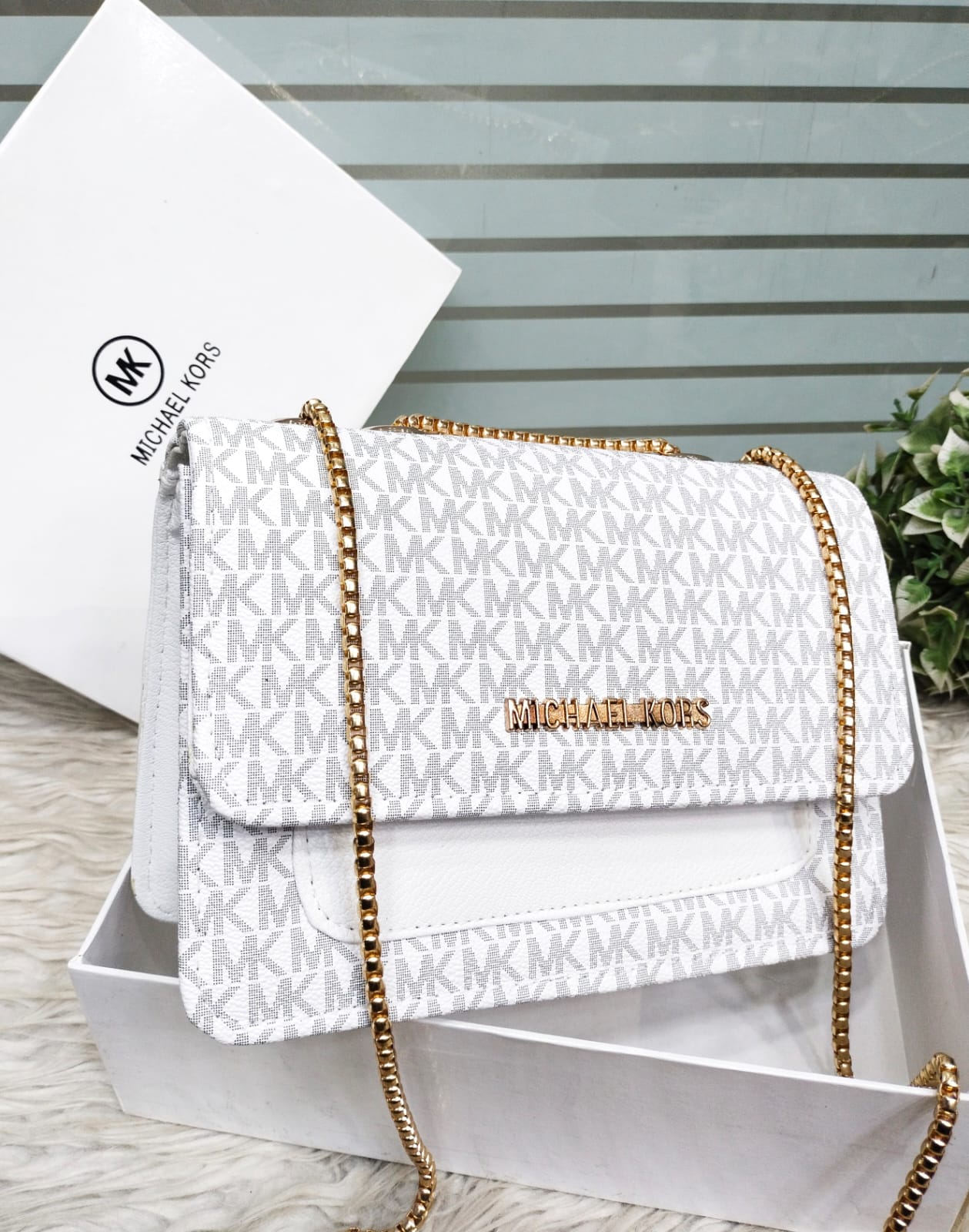 MK CROSSBODY