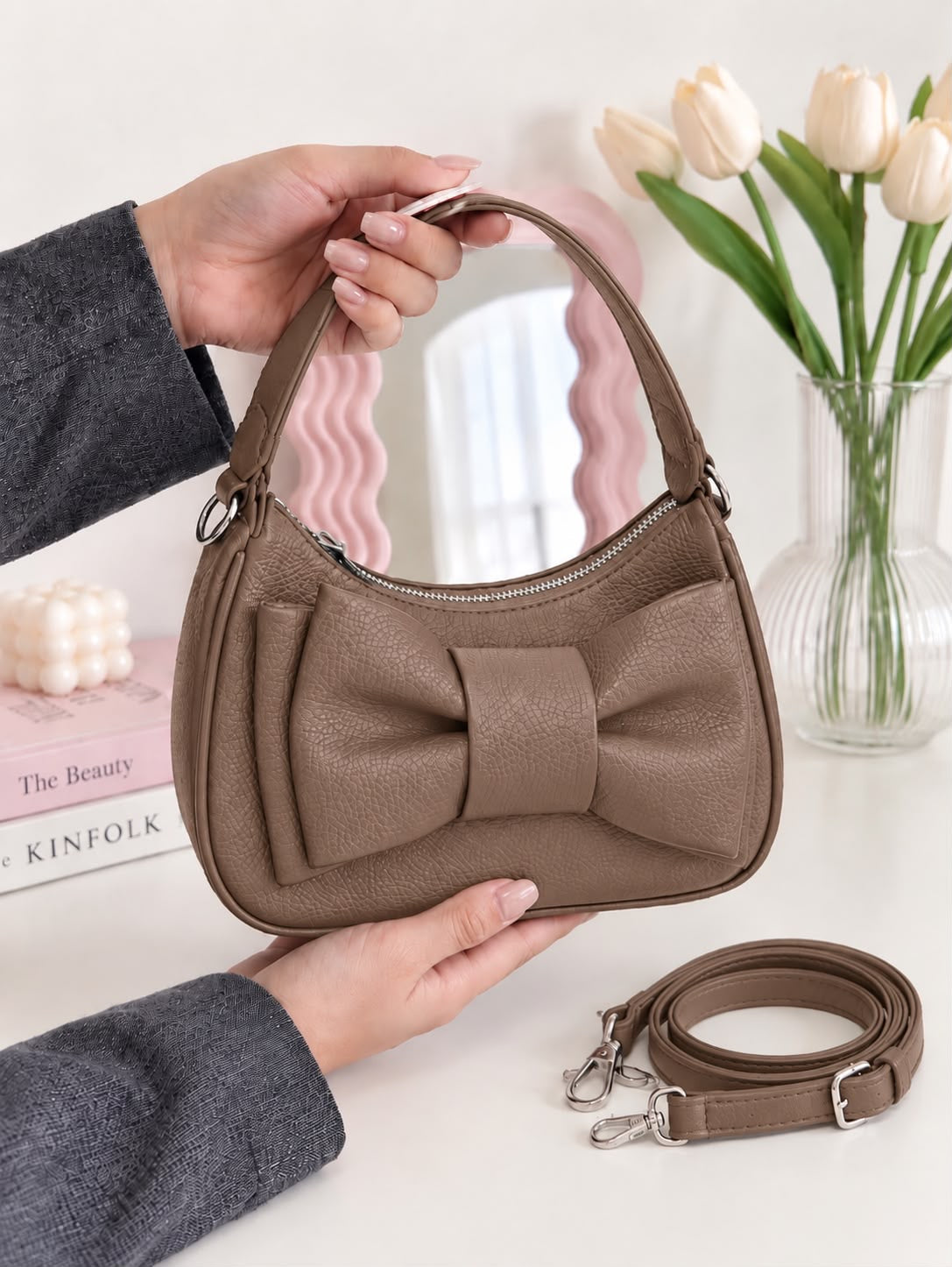 Elegant Bow Shoulder Bag