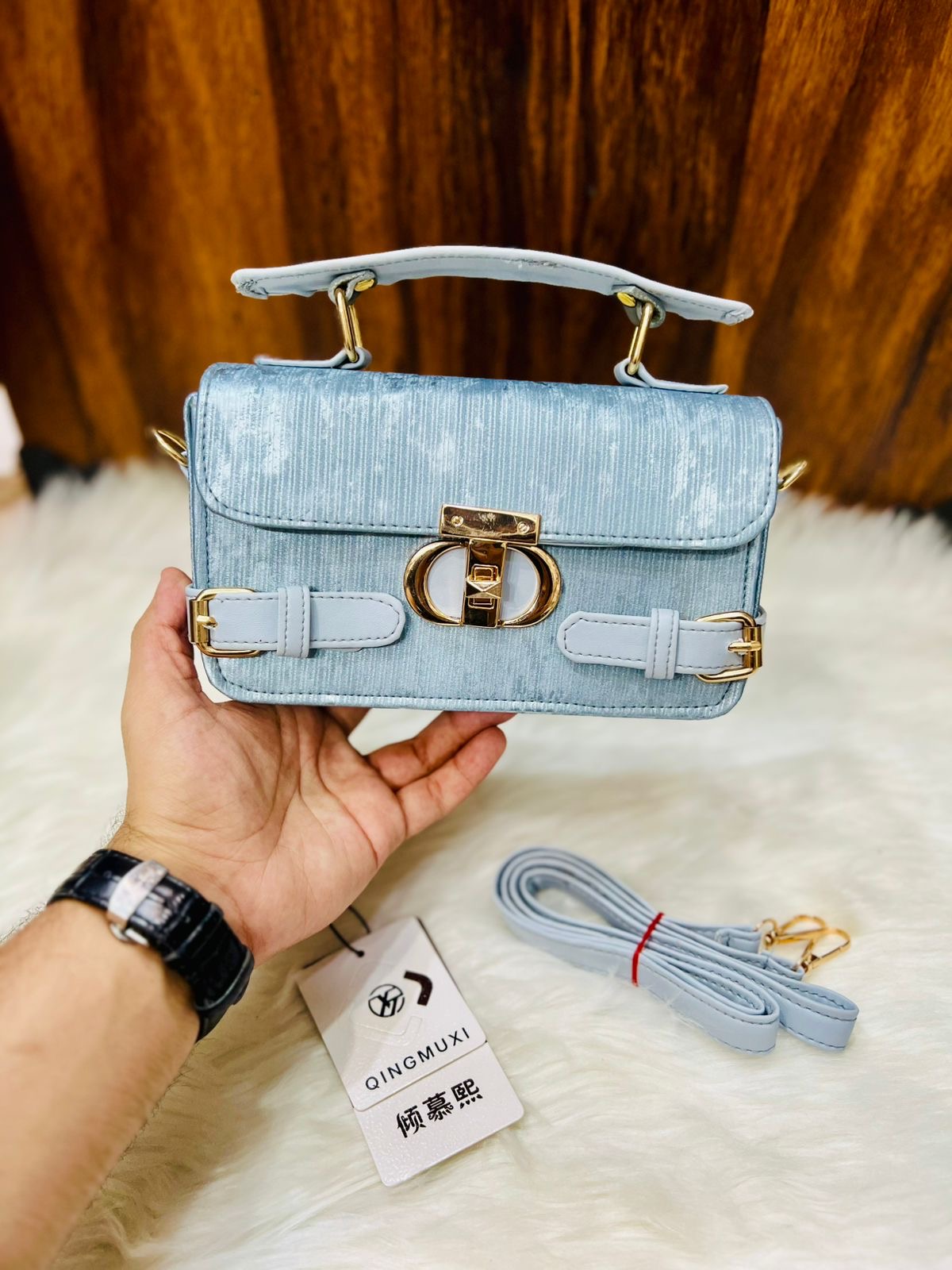Bellabags Diva Crossbody Bag