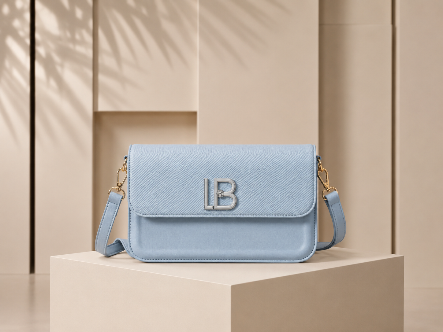 Velora Crossbody bag