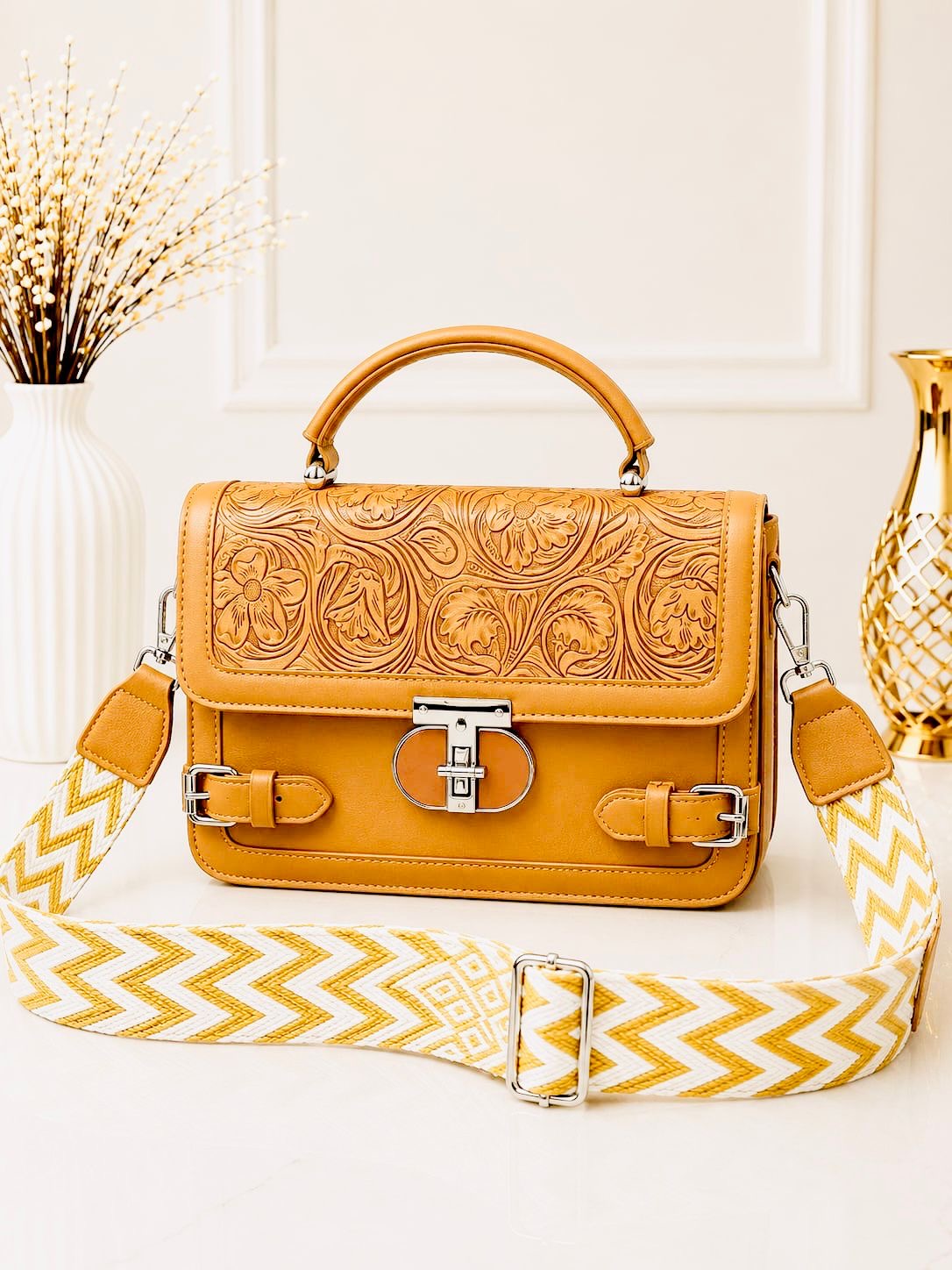 Bellabags floral Crossbody Bag