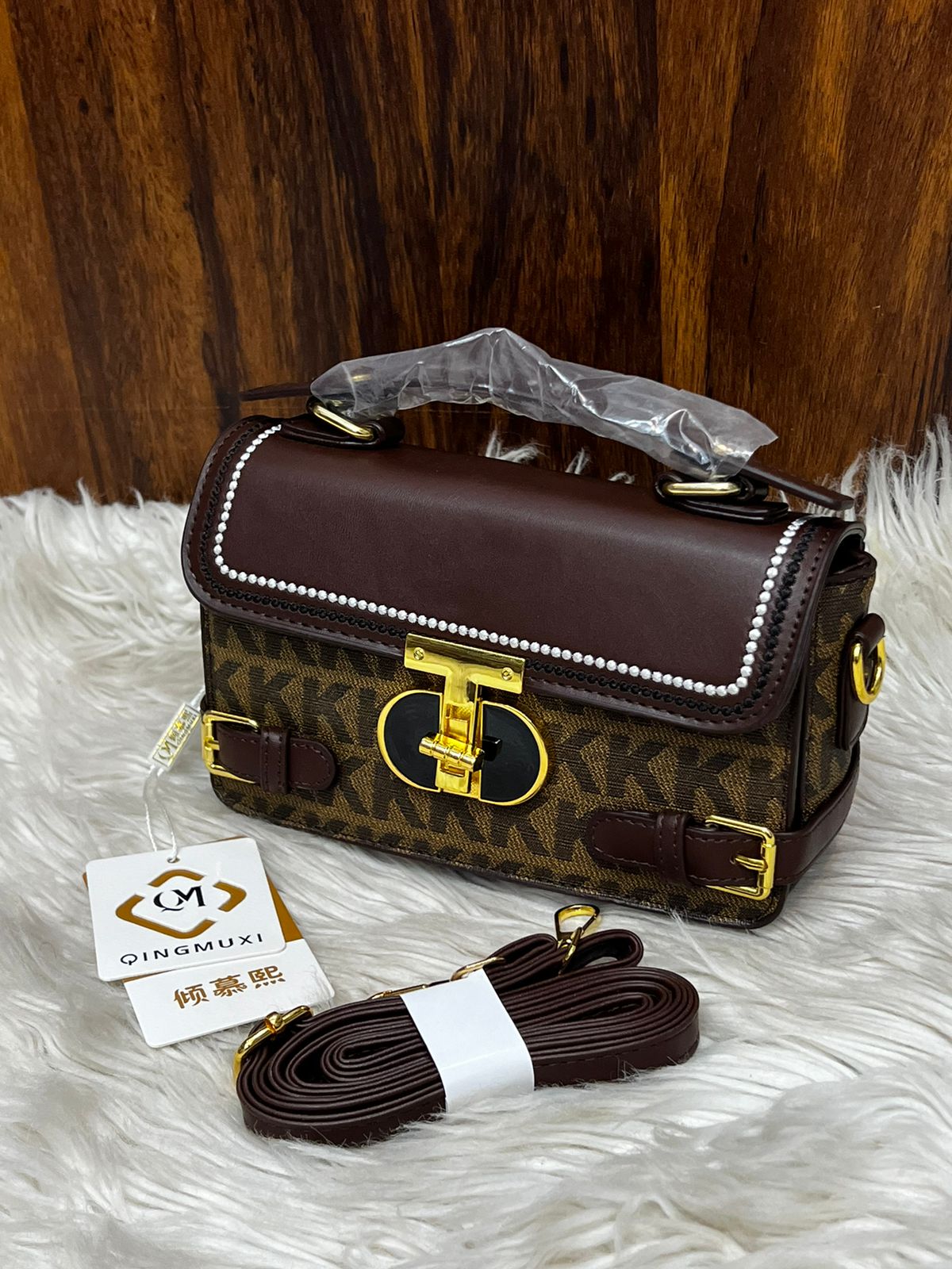 Lavish Crossbody