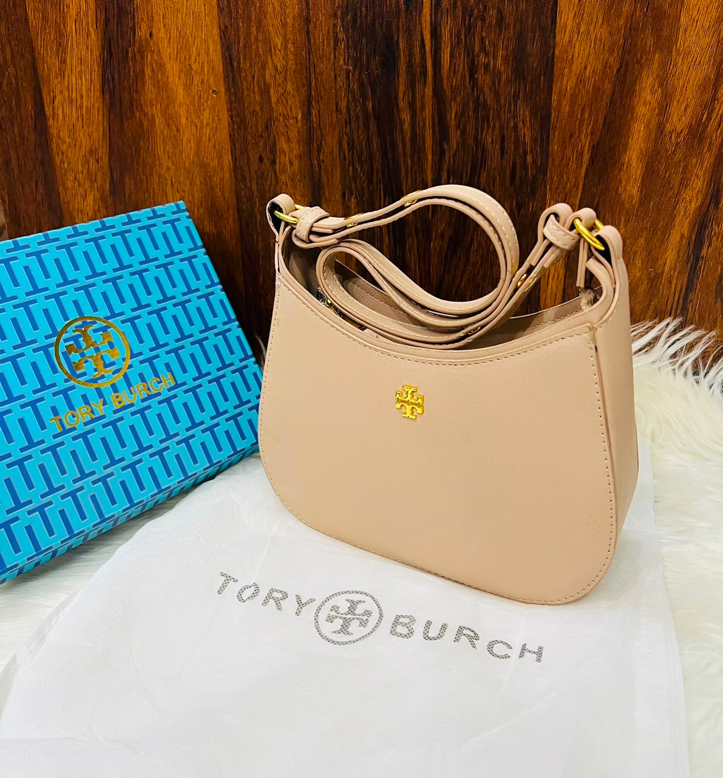 Ivy Shoulder Bag