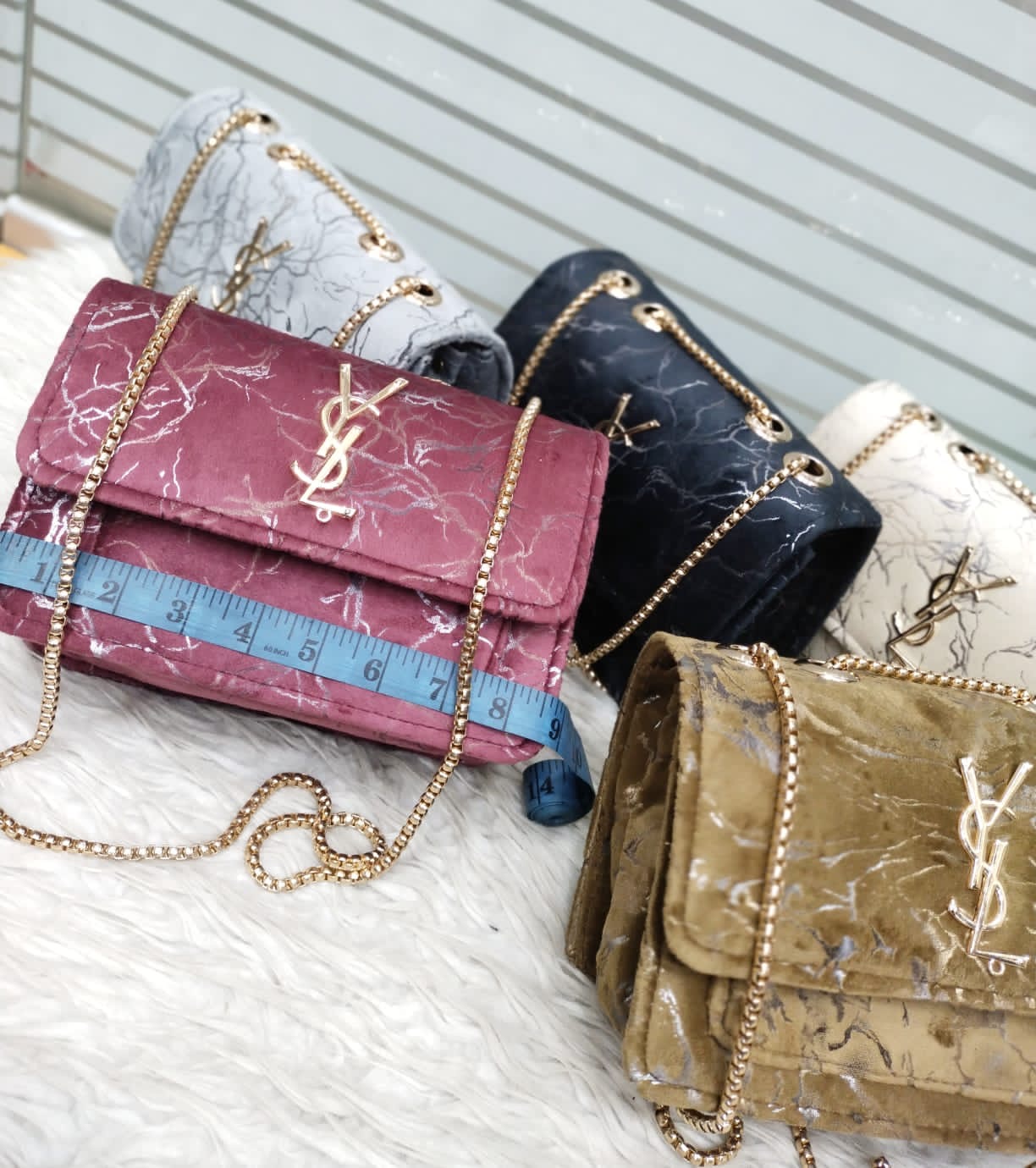 Go crossbody