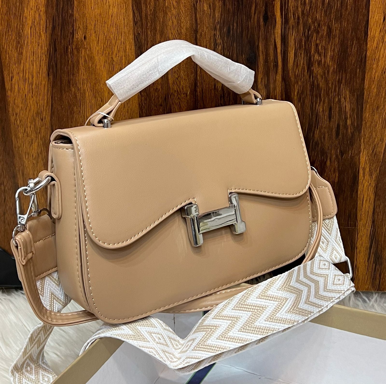 Sports crossbody