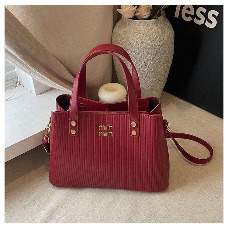 Min min Handbags for girls