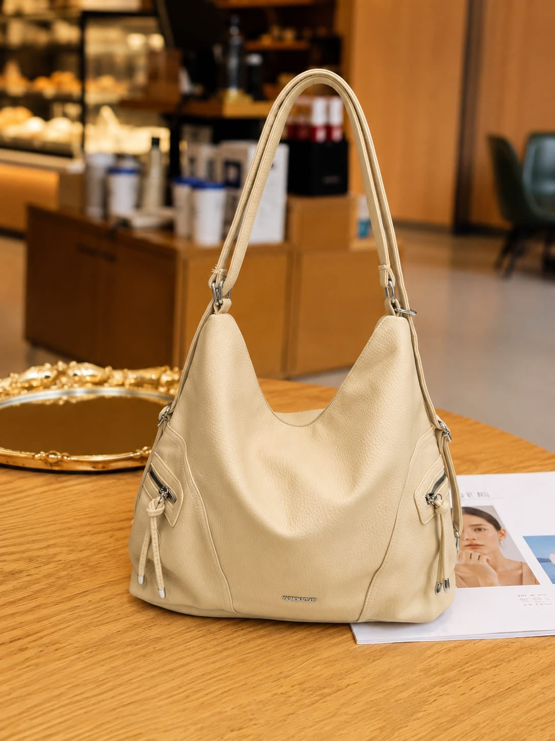 Elara hobo Bag
