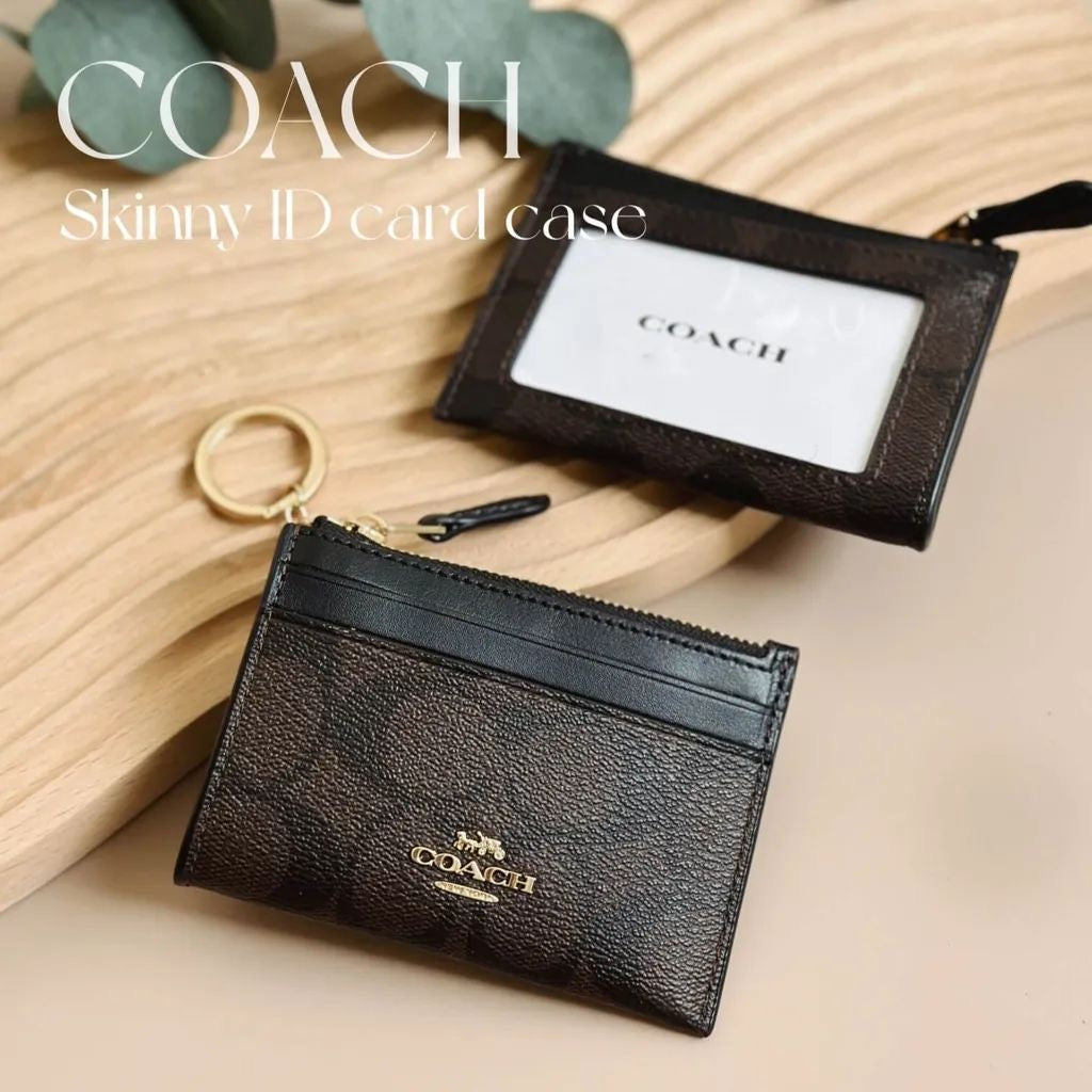 Coach keychain with box