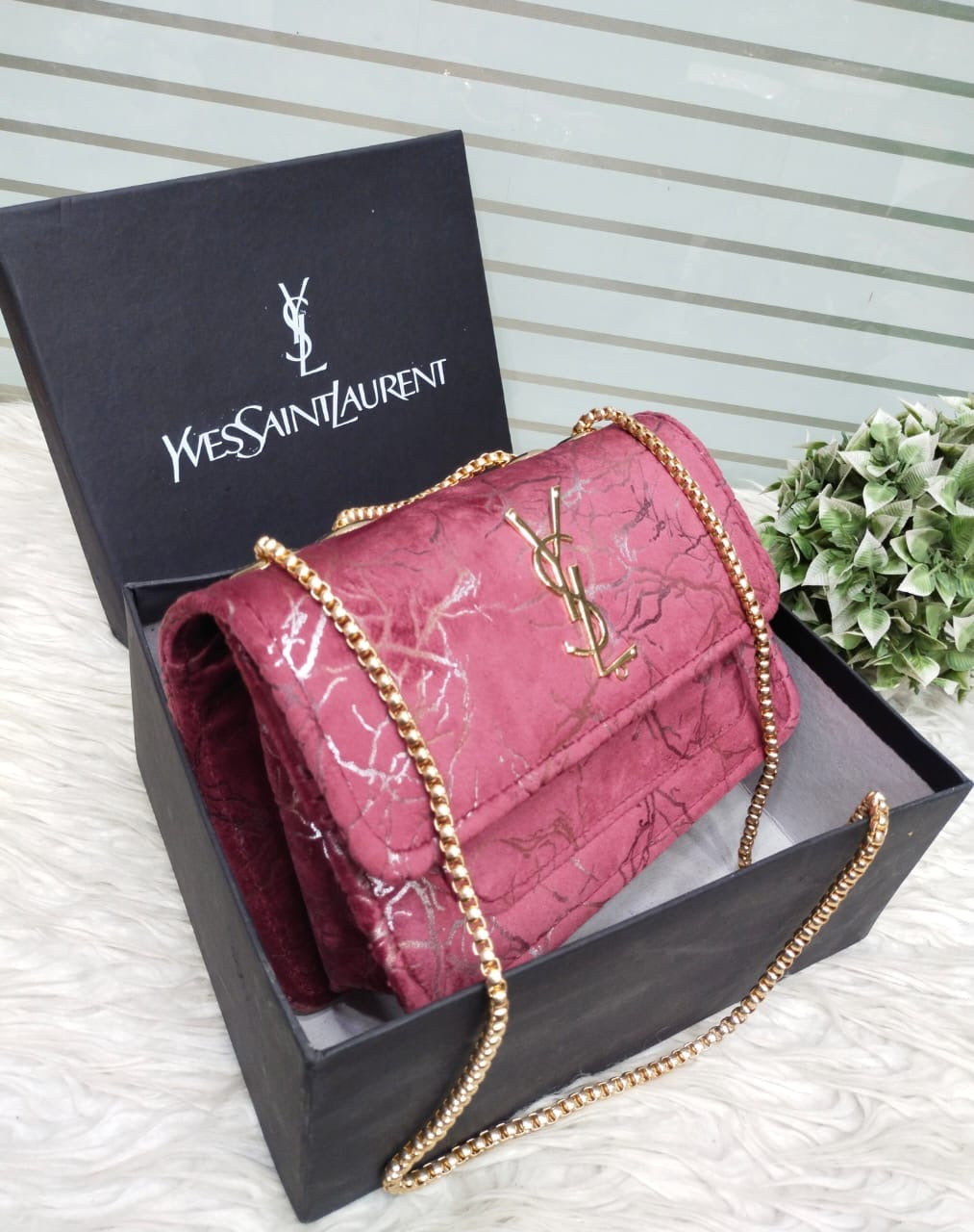 Go crossbody