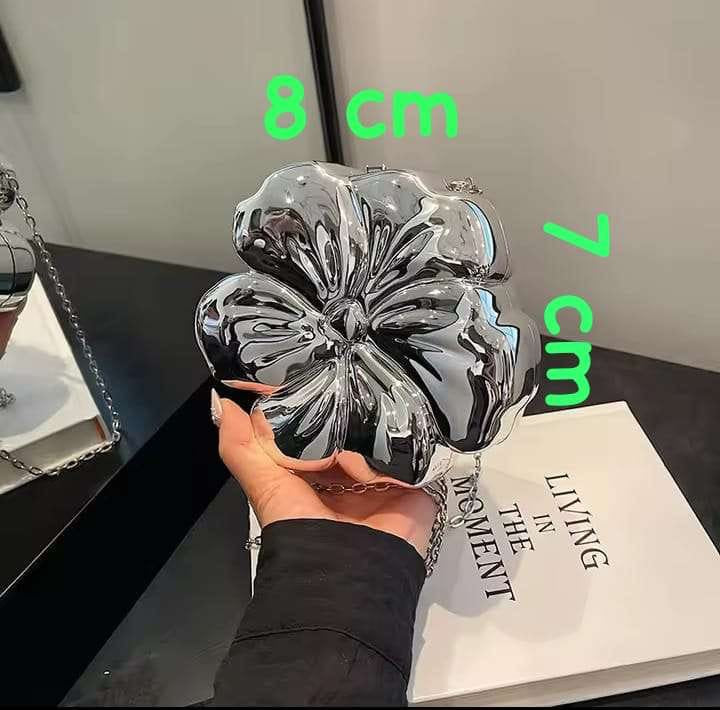 Metalic flower