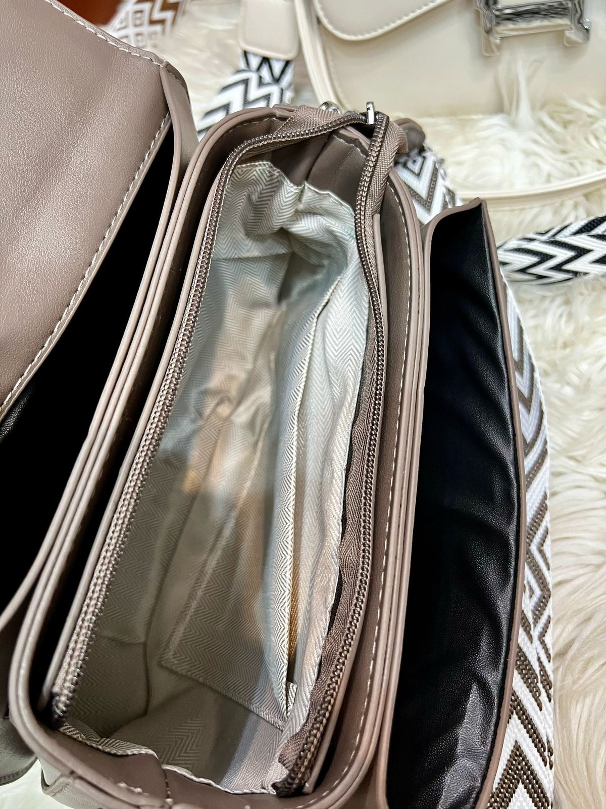 Sports crossbody