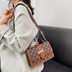 Victoria Crossbody