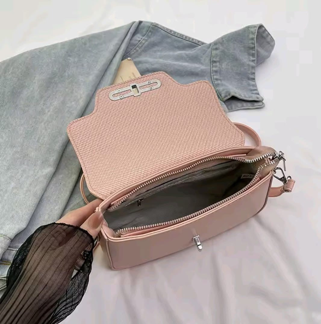 Chic Crossbody