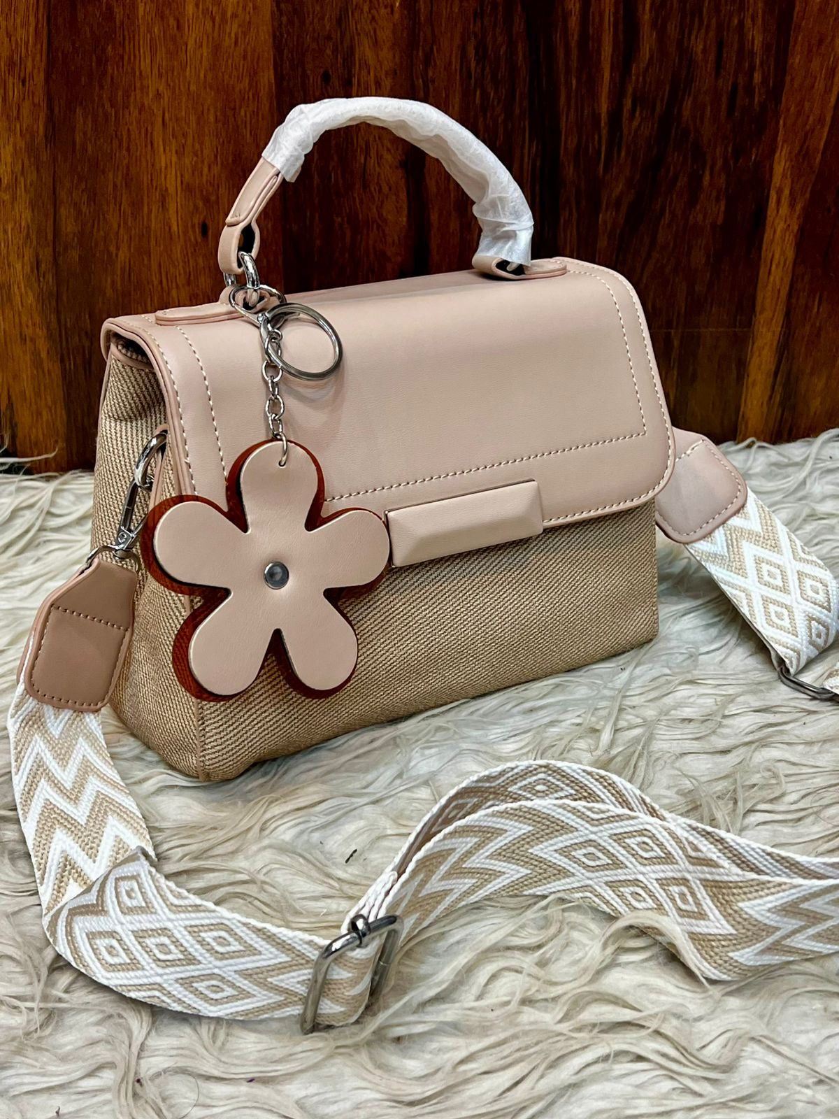 Dusk crossbody