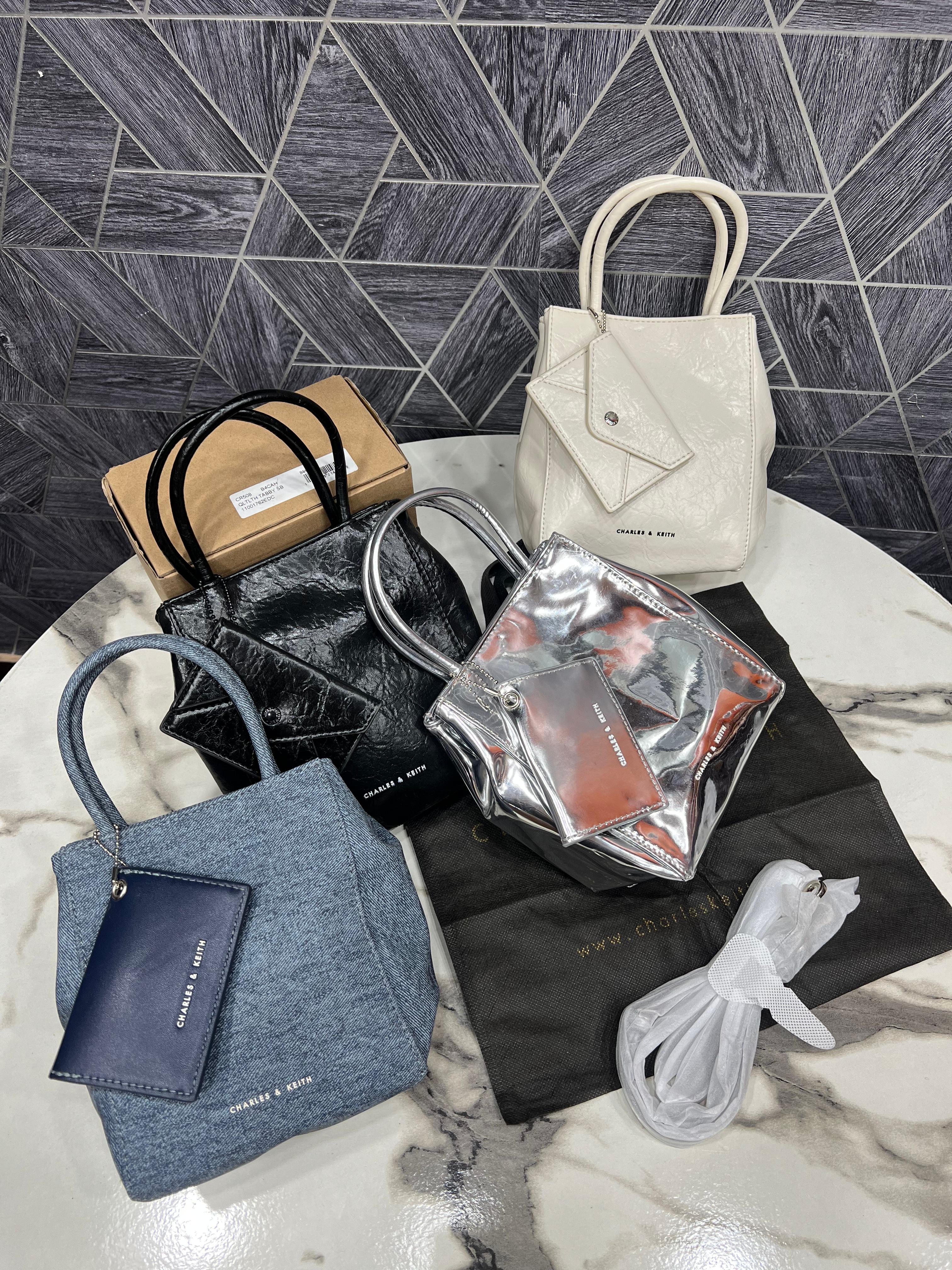 Matina premium Crossbody Bag