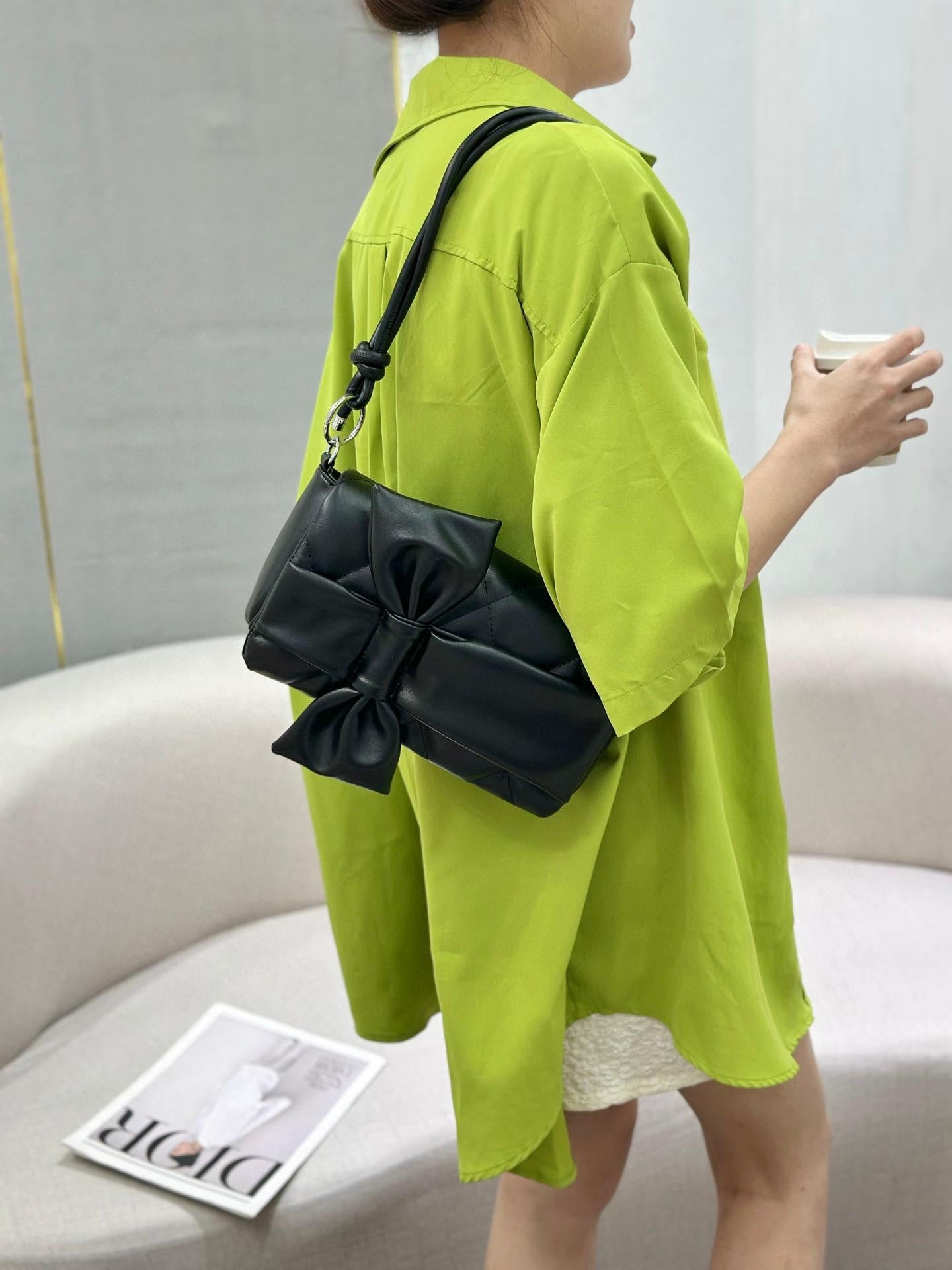 Bow Style Crossbody Bag