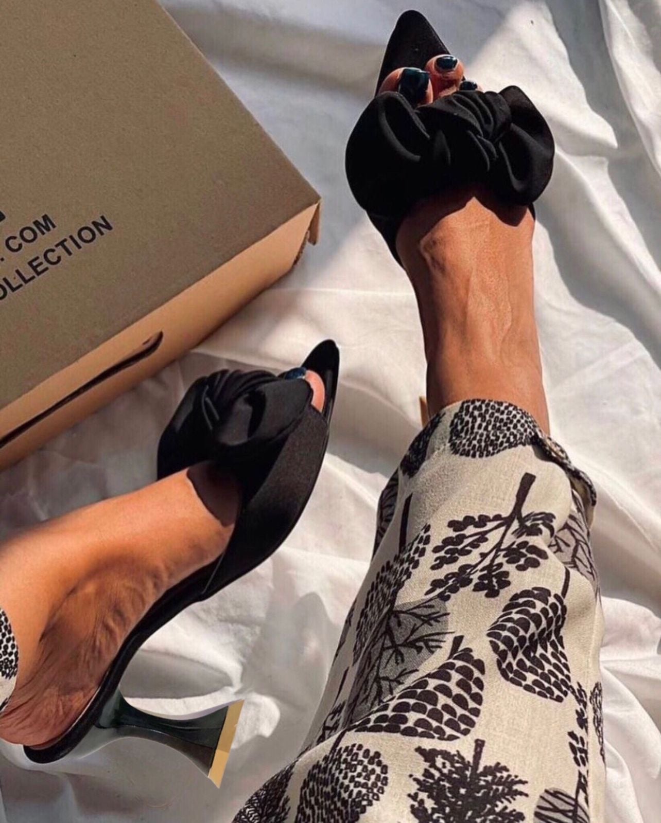 Jimmychoo bow
