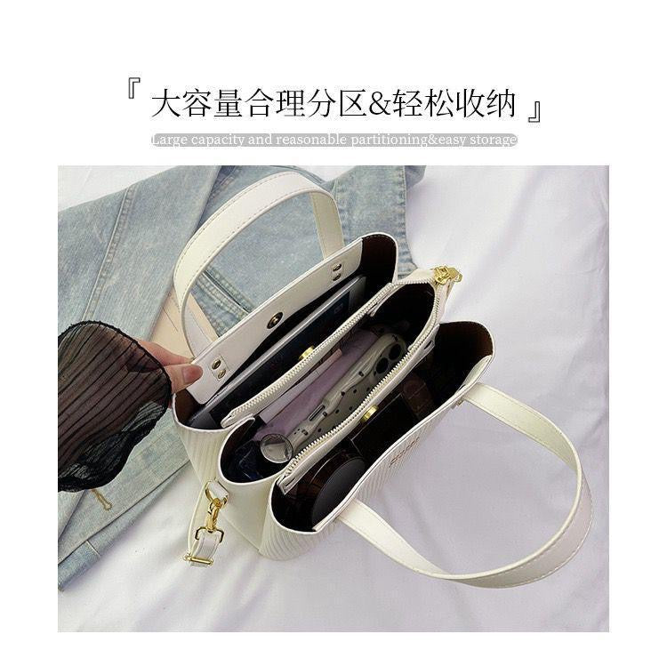 Min min Handbags for girls