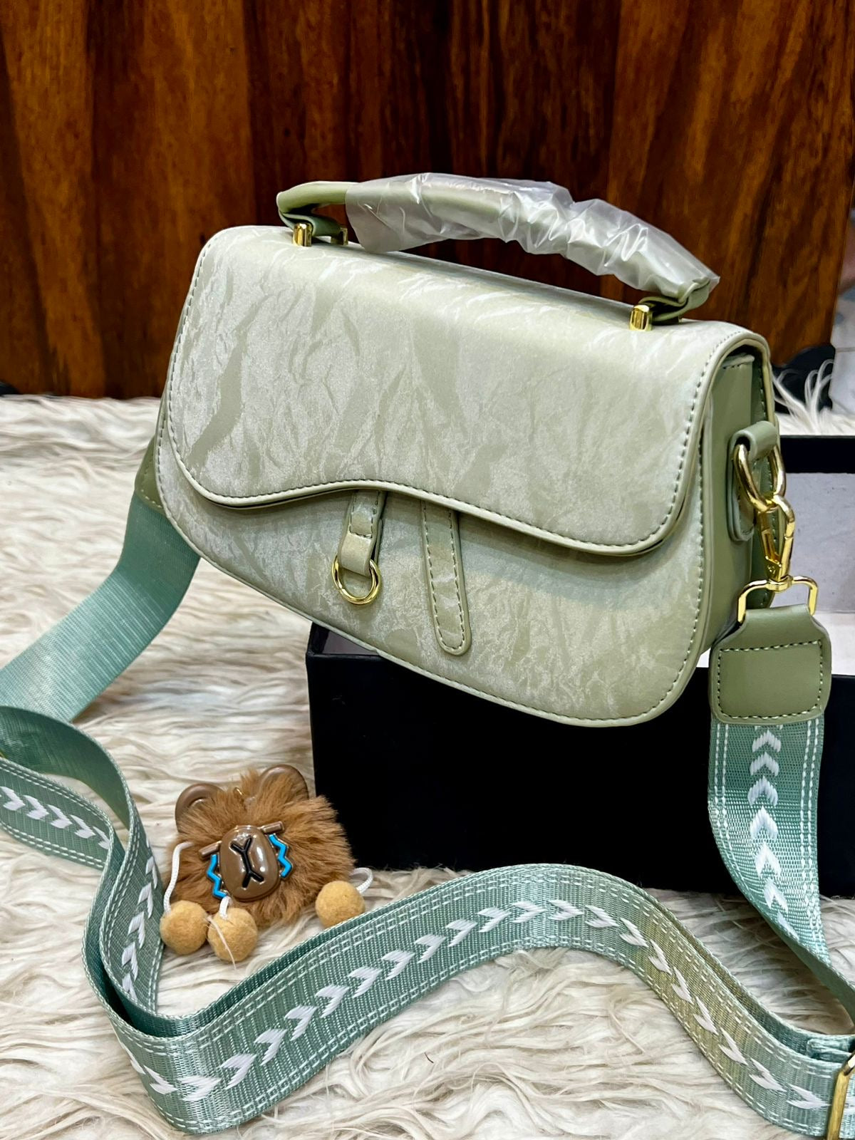 Luxury women handbag