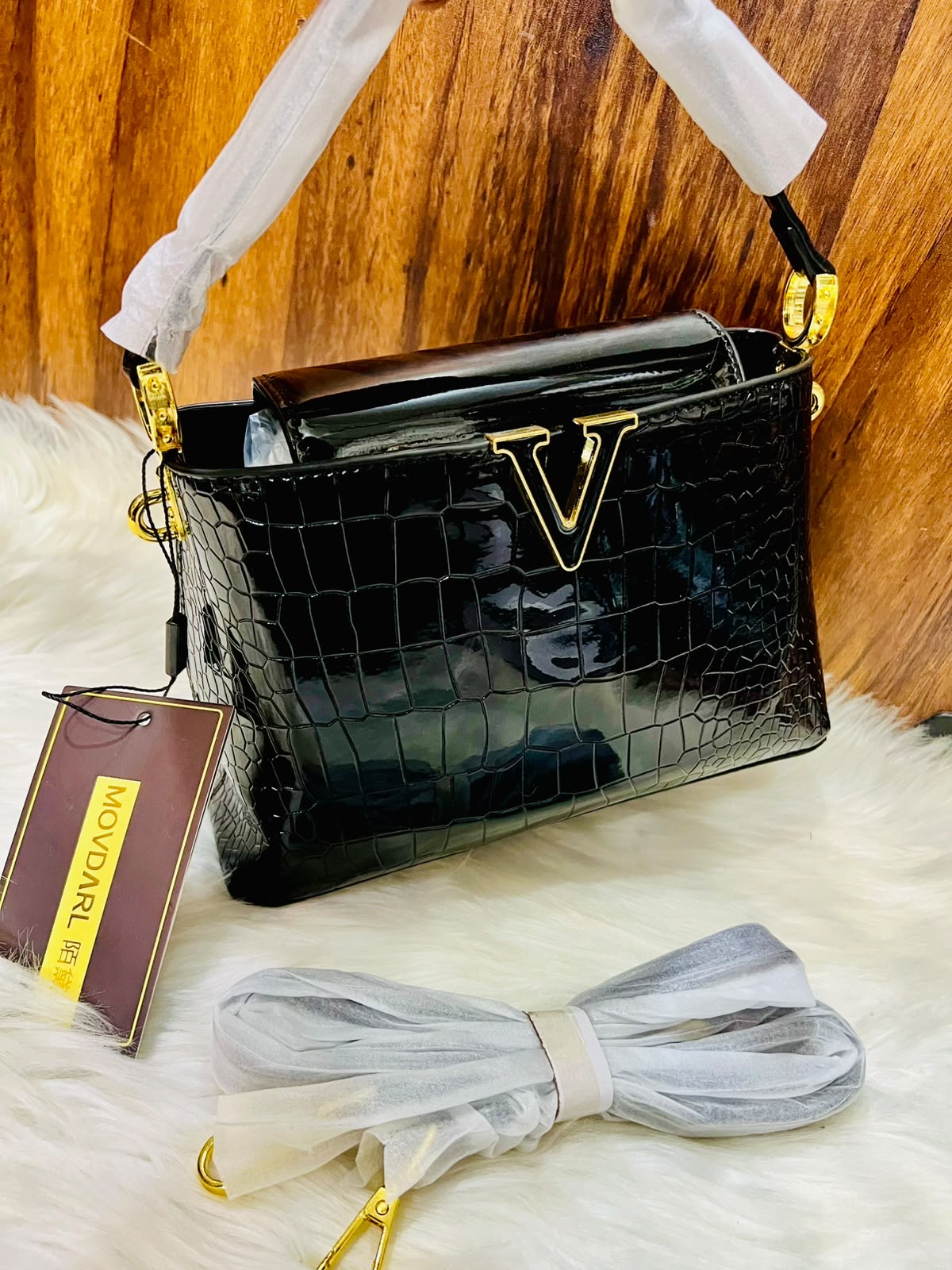 Elara Crossbody Bag