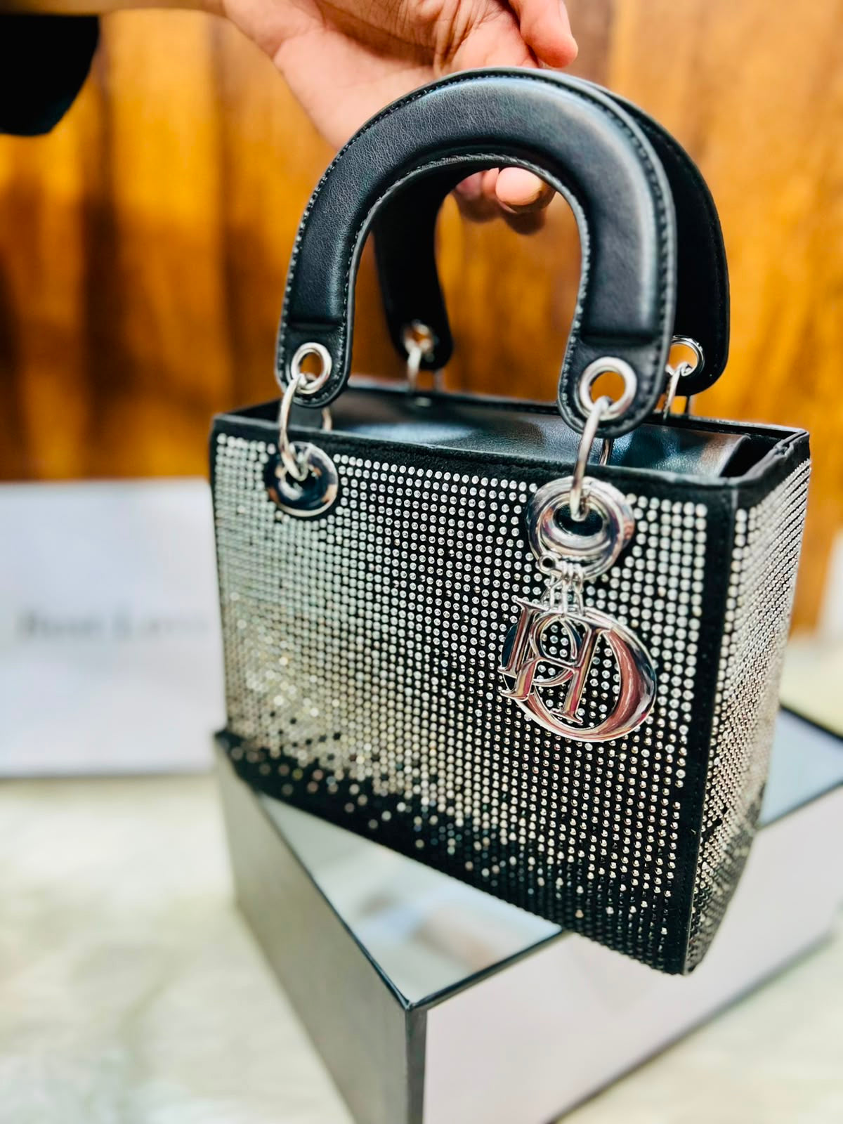 Glamour Crossbody Bag