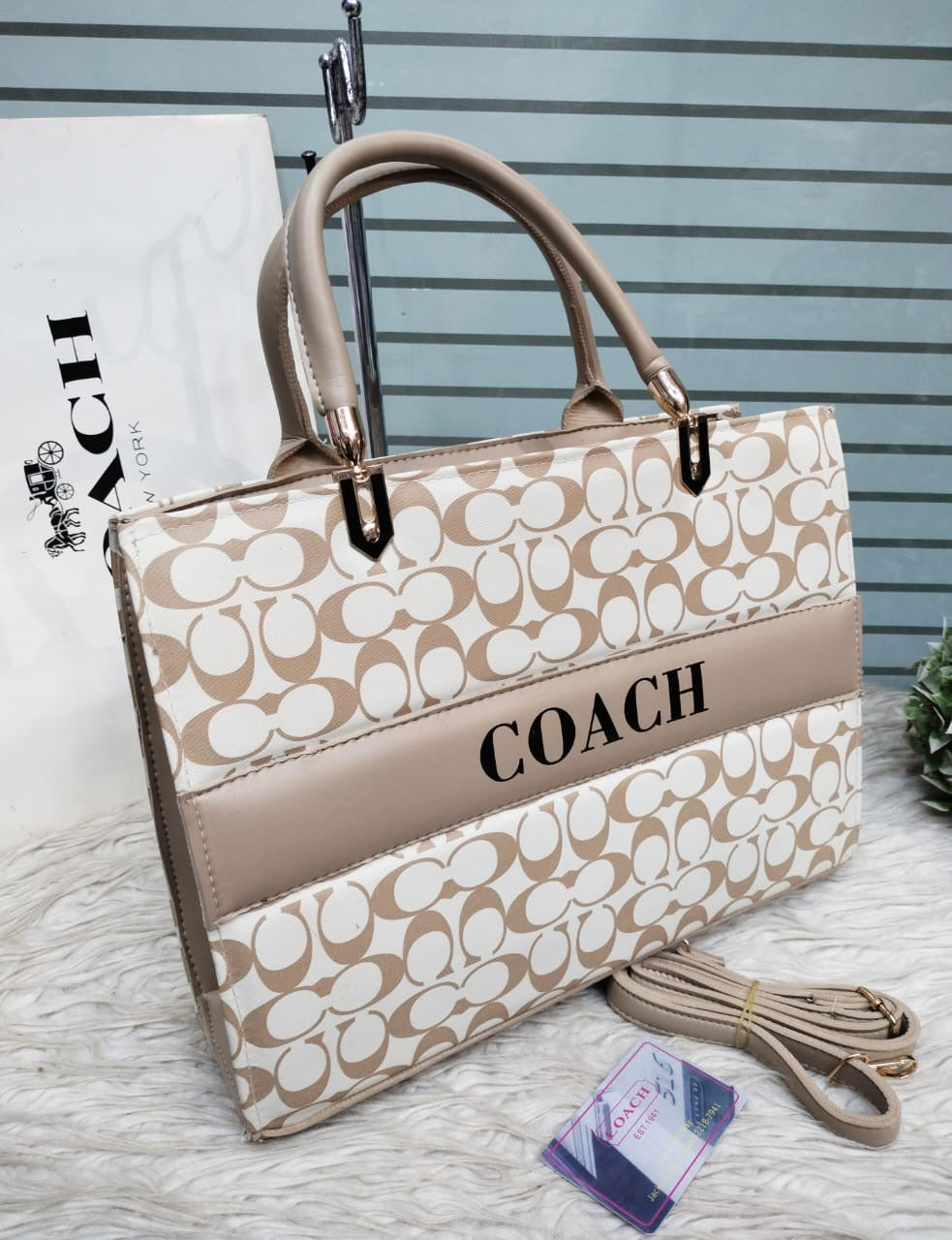Coach carry