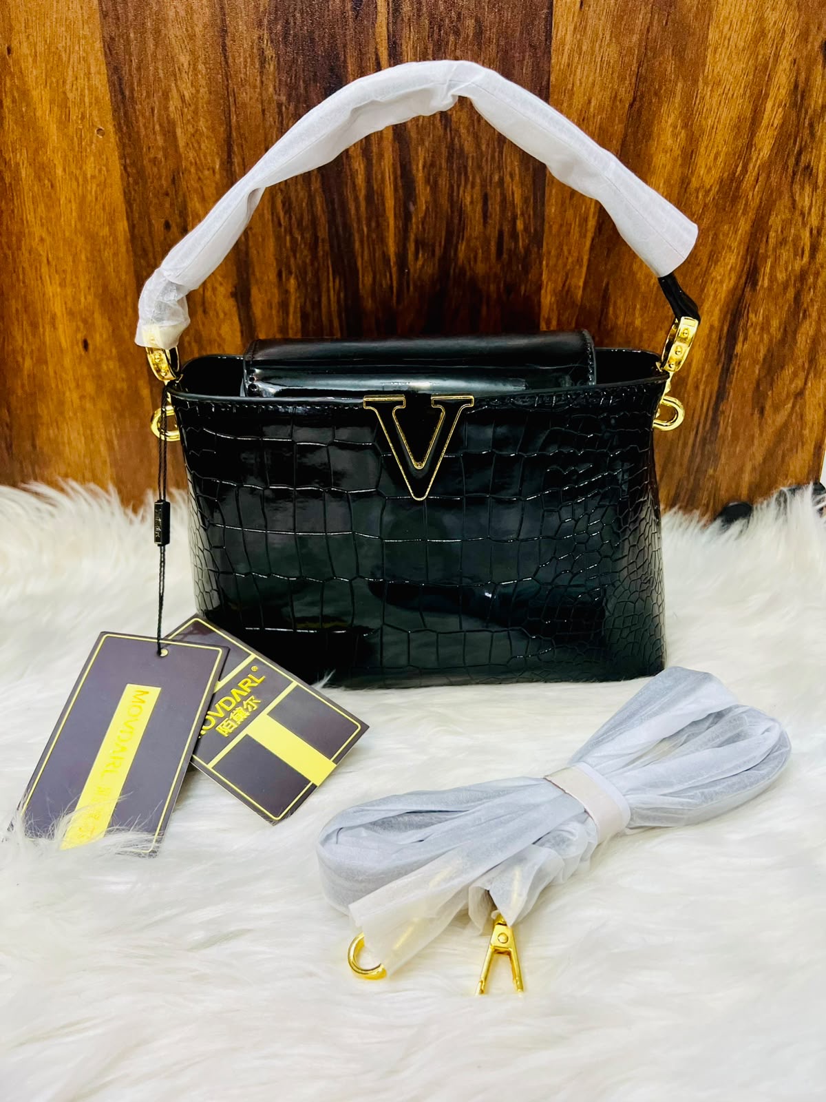 Elara Crossbody Bag