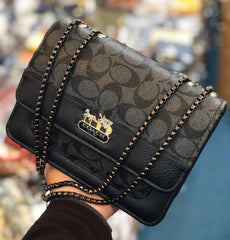 Elite Crossbody