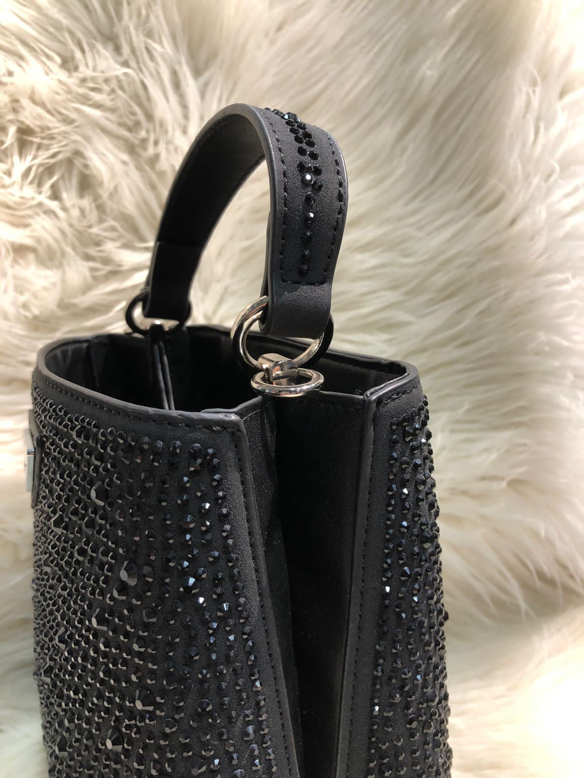Premium Rhine Crossbody Bag