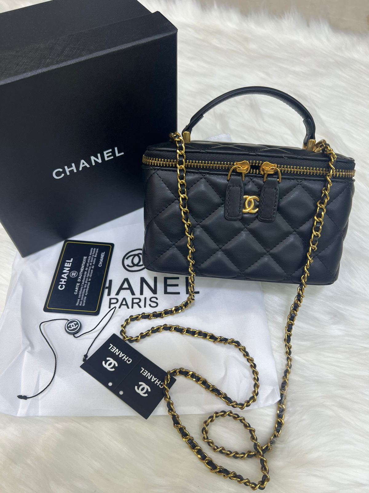 Chanel vanity Bag For Girls