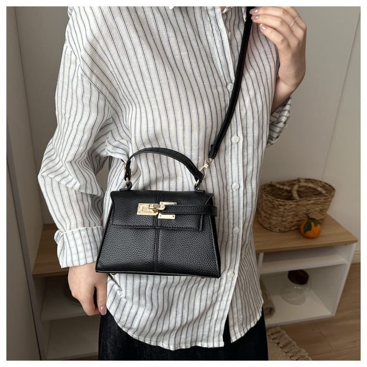 Amelia Crossbody Bag