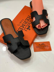 Hermes flats