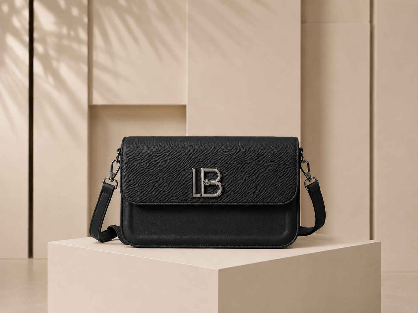 Velora Crossbody bag