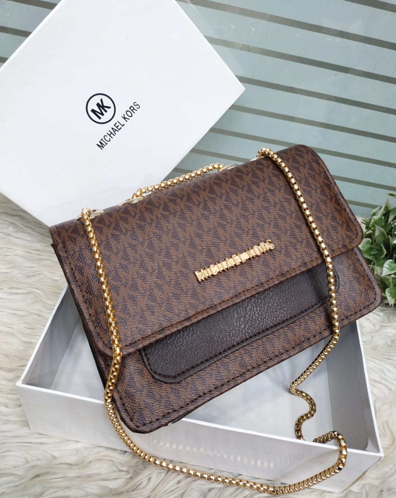 MK CROSSBODY