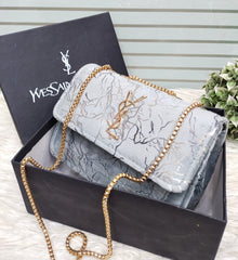 Go crossbody