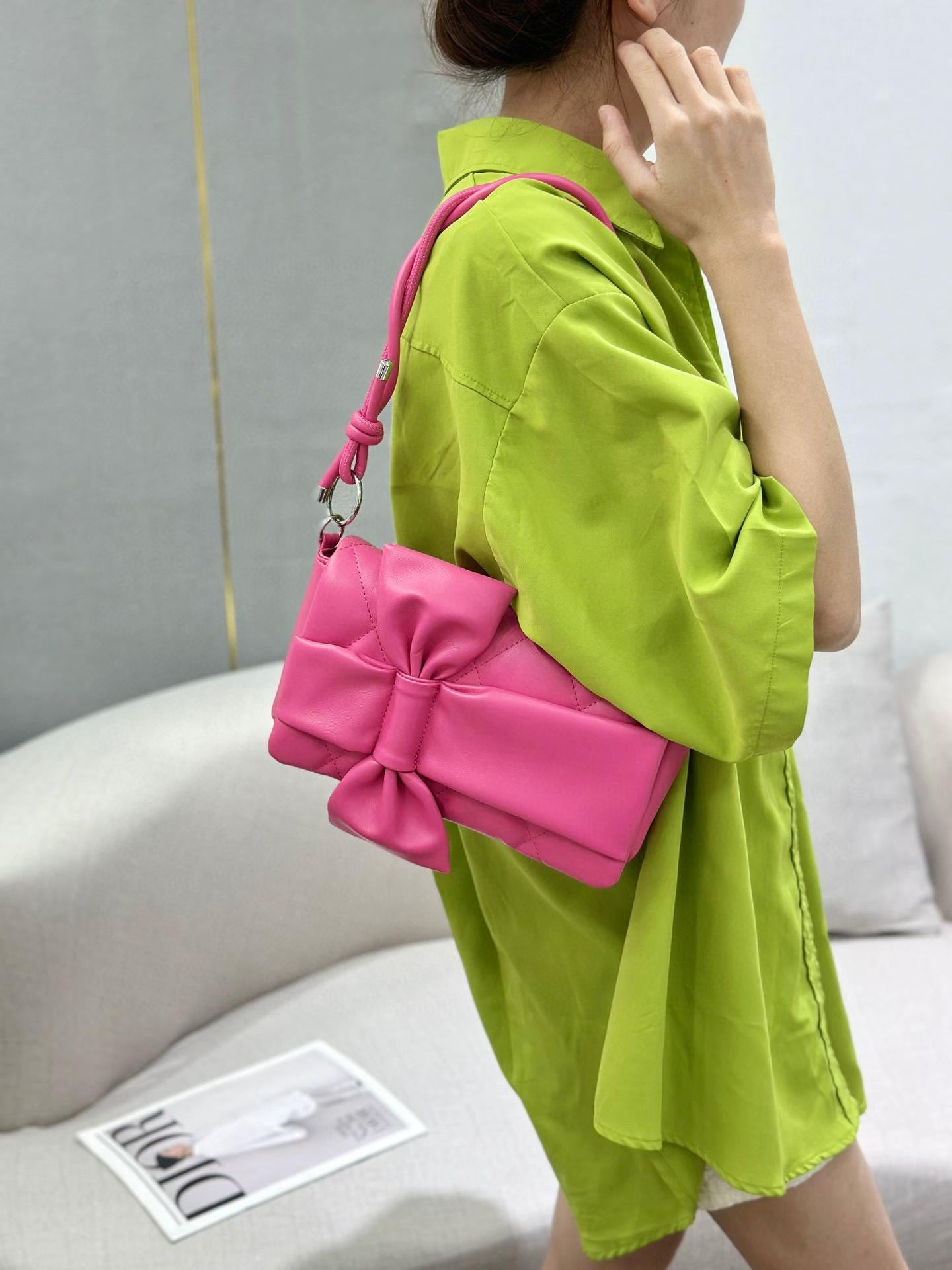 Bow Style Crossbody Bag